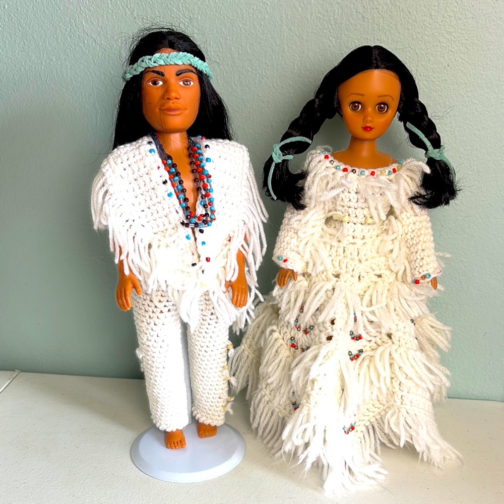 1992 & 1995 Fibre-Craft Indian Doll Set